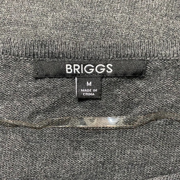 Briggs Scalloped Sweater With Rhinestone Accent Size Medium - Picture 6 of 7